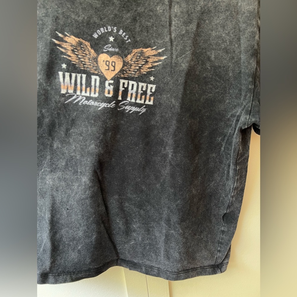 Hollister Women’s Marble Wild & Free T Shirt Size S - Picture 7 of 11